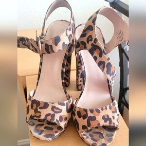 MIX NO. 6 LEOPARD PRINT YENIA PLATFORM SANDALS